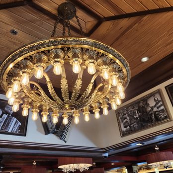 Pappadeaux Seafood Kitchen - Cajun/Creole Near Me - Austin, Texas
