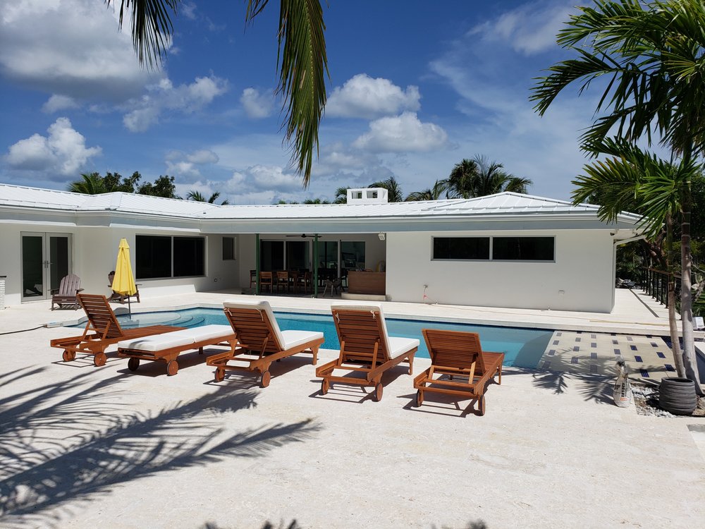 Slide of Fine Design Builders