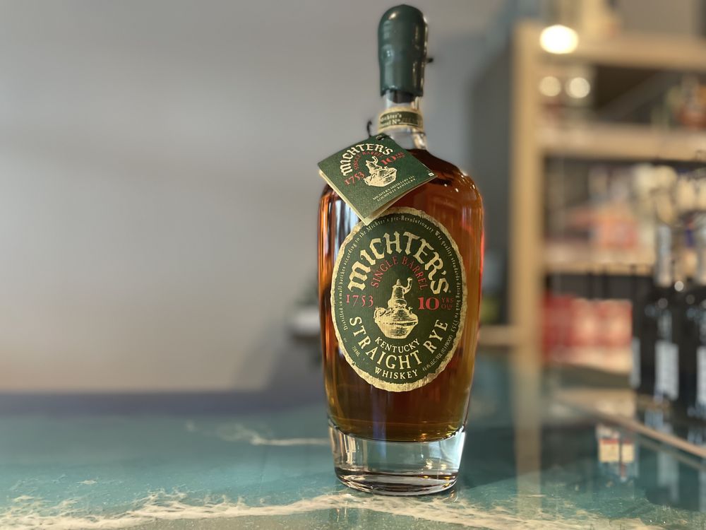 DUNES LIQUOR Updated September 2024 10 Photos 980 Cipriana Dr