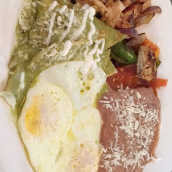 Cafe De Olla - Chicken fajitas, Chilaquiles, eggs, and beans.  So, so good! - American Near Me - Burbank, California