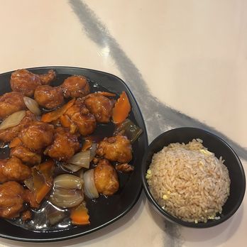Rice Cooker - Orange Chicken with egg Fried Rice - Chinese Near Me - Zionsville, Indiana Rice Cooker - Orange Chicken with egg Fried Rice - Chinese Near Me - Zionsville, Indiana