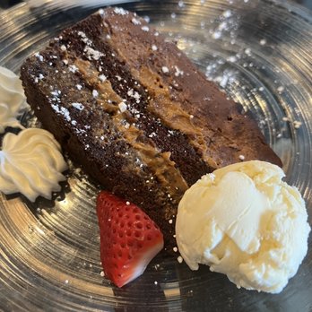 Luisa - Chocolate cake - Spanish Near Me - San Juan, Puerto Rico
