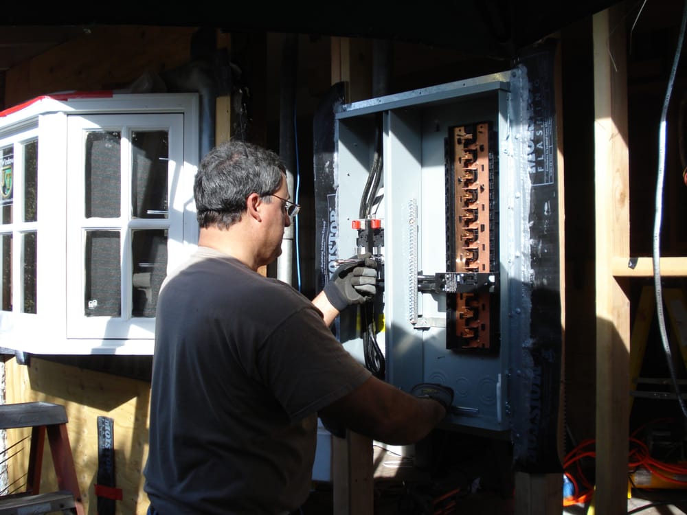 Slide of Interstate Electrical Contractors
