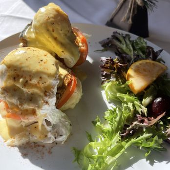 Cherokee Rose BBQ Bar & Kitchen - Eggs Benedict and side salad - Desserts Near Me - Stone Mountain, Georgia