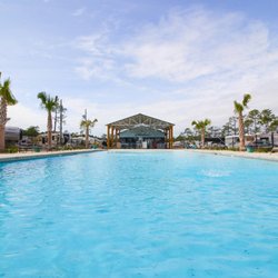 Bay Palms RV Resort - Our brand new pool!