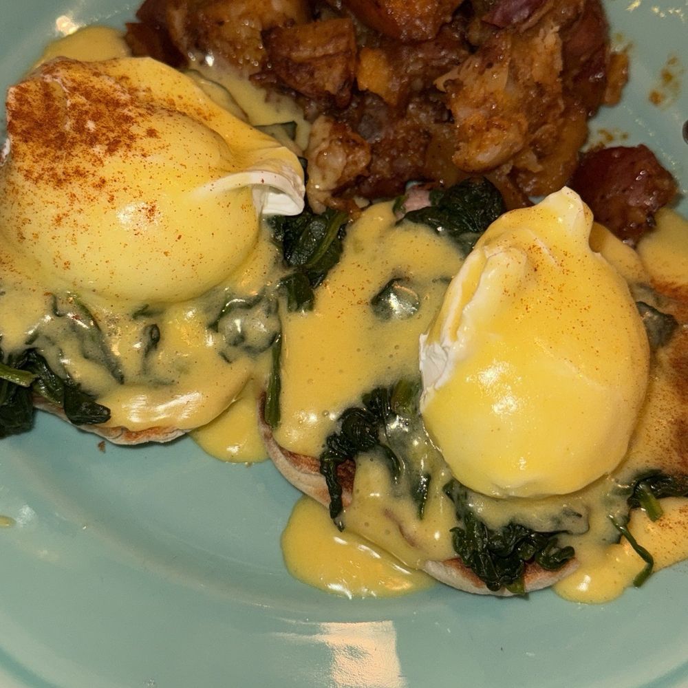 The Hobnob - Eggs Benedict - New American Near Me - Alameda, California The Hobnob - Eggs Benedict - New American Near Me - Alameda, California