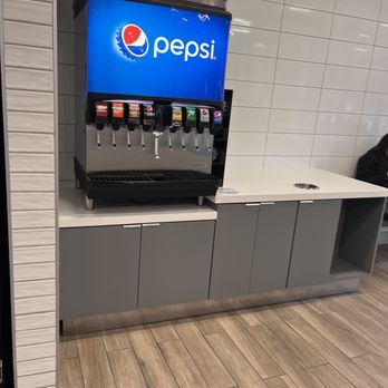Dairy Queen Store - Burgers Near Me - North Vancouver, British Columbia