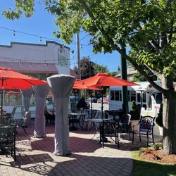 Moozy's Ice Cream & Yogurt Emporium