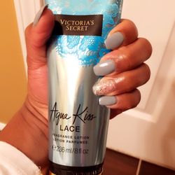 Love my nails!!! They always shape my nails perfectly!!!