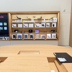 Apple Mall of Georgia