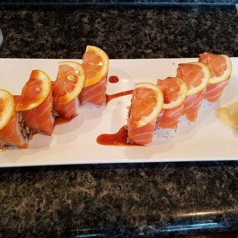 Cha Cha Sushi - 49ner roll - Sushi Bars Near Me - San Jose, California
