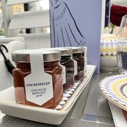 Prêt-à-Portea: Afternoon Tea at The Berkeley - Delicious jams