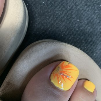Massena Nails Spa - This was supposed to be a black flower, i showed them pictures and they assured me they could do it. This is so ugly, i am so upset. - Nail Salons Near Me - Massena, New York Massena Nails Spa - This was supposed to be a black flower, i showed them pictures and they assured me they could do it. This is so ugly, i am so upset. - Nail Salons Near Me - Massena, New York