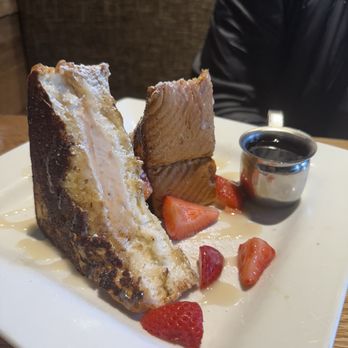 Baker's Crust - Strawberry cheesecake French toast - Bakeries Near Me - Norfolk, Virginia Baker's Crust - Strawberry cheesecake French toast - Bakeries Near Me - Norfolk, Virginia