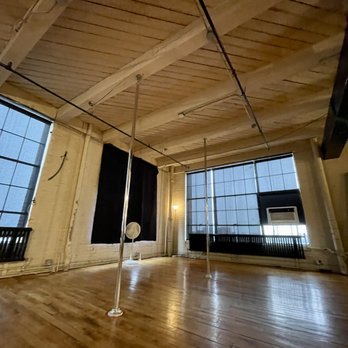 Cleveland Eclectic Dance - Dance Studios Near Me - Cleveland, Ohio