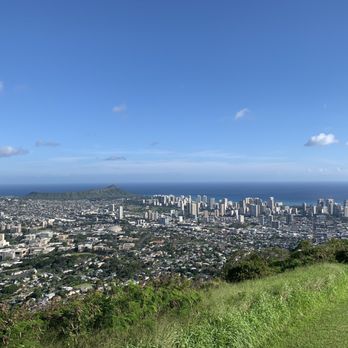 Mount Tantalus - Views from Tantalus Lookout - Parks Near Me