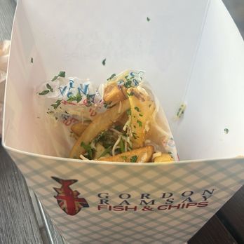 Gordon Ramsay Fish & Chips - Congealed oily fries - Fish & Chips Near Me - Washington, DC, District of Columbia