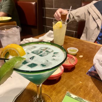 Papa's & Beer - Margaritas - Mexican Near Me - Waynesville, North Carolina