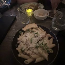 Moco Downtown - Gluten free penne Alfredo with added grilled chicken