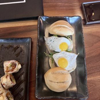 Ke-uh - Wagyu sliders - Sushi Bars Near Me - Sunny Isles Beach, Florida Ke-uh - Wagyu sliders - Sushi Bars Near Me - Sunny Isles Beach, Florida