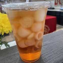 Designed Grind Cafe - Peach iced tea