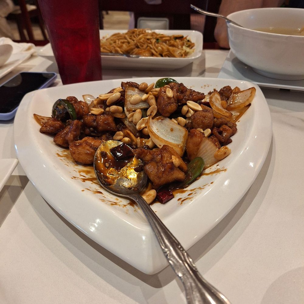 Bamboo House - Kung po chicken - Noodles Near Me - Humble, Texas