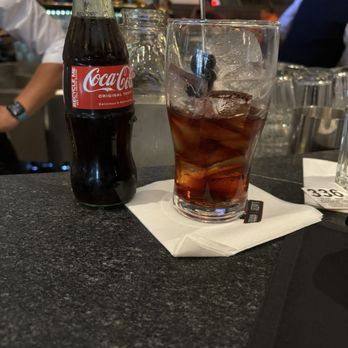 Harry & Izzy's - Cocktail - Steakhouses Near Me - Indianapolis, Indiana