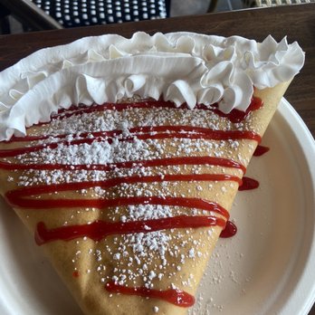 Crepe Amour - Gluten free Mont Blanc - Creperies Near Me - Vienna, Virginia