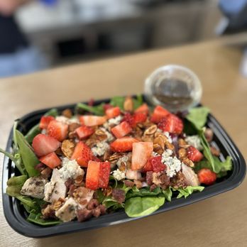 Fresh Greens - Salad Near Me - Wickenburg, Arizona Fresh Greens - Salad Near Me - Wickenburg, Arizona