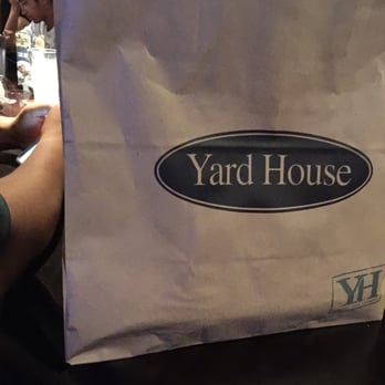 Yard House - Cuz first plate was cold:. Made second plate grrrr - New American Near Me - Honolulu, Hawaii Yard House - Cuz first plate was cold:. Made second plate grrrr - New American Near Me - Honolulu, Hawaii