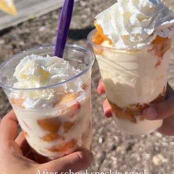 Burgess Orchards - Peach Sundae & Peaches and cream - Pick Your Own Farms Near Me - Alpine, Utah