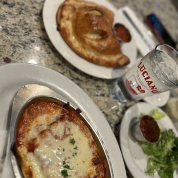 Luciano Italian Restaurant - Fabulous calzone and Lasagna - Italian Near Me - Oakton, Virginia Luciano Italian Restaurant - Fabulous calzone and Lasagna - Italian Near Me - Oakton, Virginia