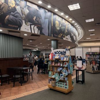Barnes & Noble - Cafe - Bookstores Near Me - Sunset Valley, Texas