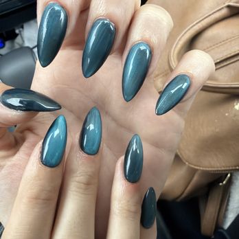 K-Lux Nails - Gel X extensions with chrome - Nail Salons Near Me - Pleasant Hill, California K-Lux Nails - Gel X extensions with chrome - Nail Salons Near Me - Pleasant Hill, California