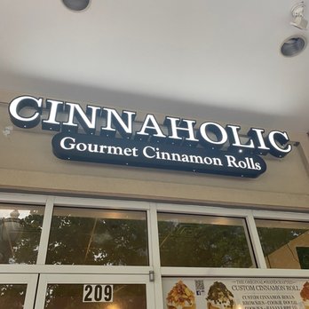 Cinnaholic - Bakeries Near Me - Virginia Beach, Virginia