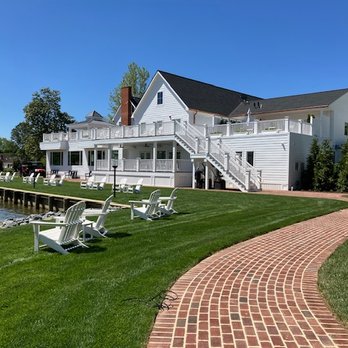 The Oaks Waterfront Hotel - Hotels Near Me - Easton, Maryland