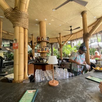 Heyday - Bartender - Bars Near Me - Honolulu, Hawaii