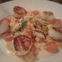 Bahama Breeze - Seared scallops with Peruvian corn cakes