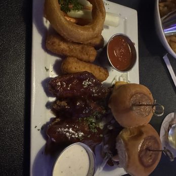 Morrison - Happy hour Morrison Trio. - Gastropubs Near Me - Los Angeles, California Morrison - Happy hour Morrison Trio. - Gastropubs Near Me - Los Angeles, California