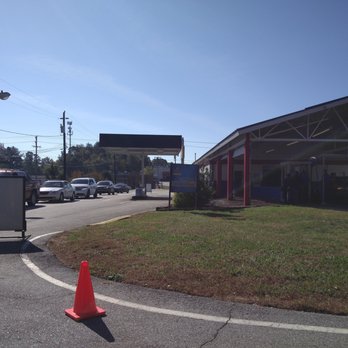 Autobell Car Wash - Lots of cars need a wash! - Car Wash Near Me - Greensboro, North Carolina