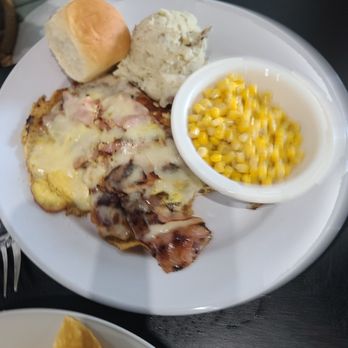 Funkheizer’s Diner - Cordon blue - Breakfast & Brunch Near Me - Huntersville, North Carolina Funkheizer’s Diner - Cordon blue - Breakfast & Brunch Near Me - Huntersville, North Carolina