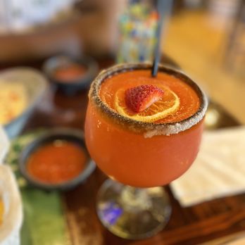 Verde - Frozen strawberry margarita - Mexican Near Me - Fishers, Indiana Verde - Frozen strawberry margarita - Mexican Near Me - Fishers, Indiana
