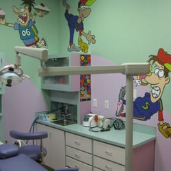 Simply Kids Dentistry - Sports Room