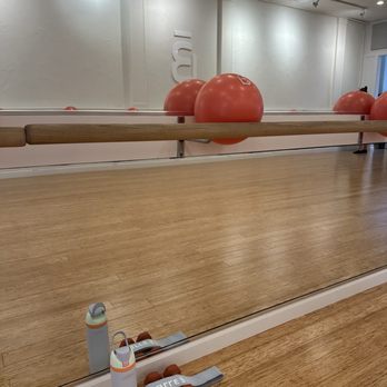 barre3 - Barre Classes Near Me - San Diego, California