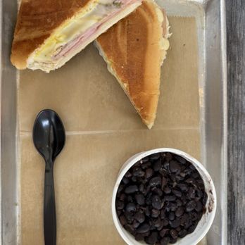 Black Bean Deli - Cuban sandwich lunch special - Cuban Near Me - Orlando, Florida Black Bean Deli - Cuban sandwich lunch special - Cuban Near Me - Orlando, Florida