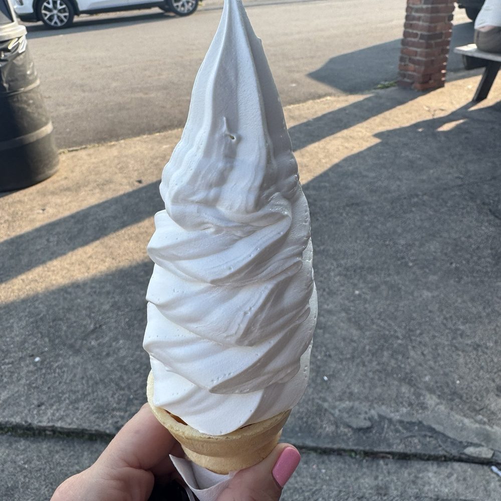 Curly Creme - Ice Cream & Frozen Yogurt Near Me - Plains, Pennsylvania Curly Creme - Ice Cream & Frozen Yogurt Near Me - Plains, Pennsylvania