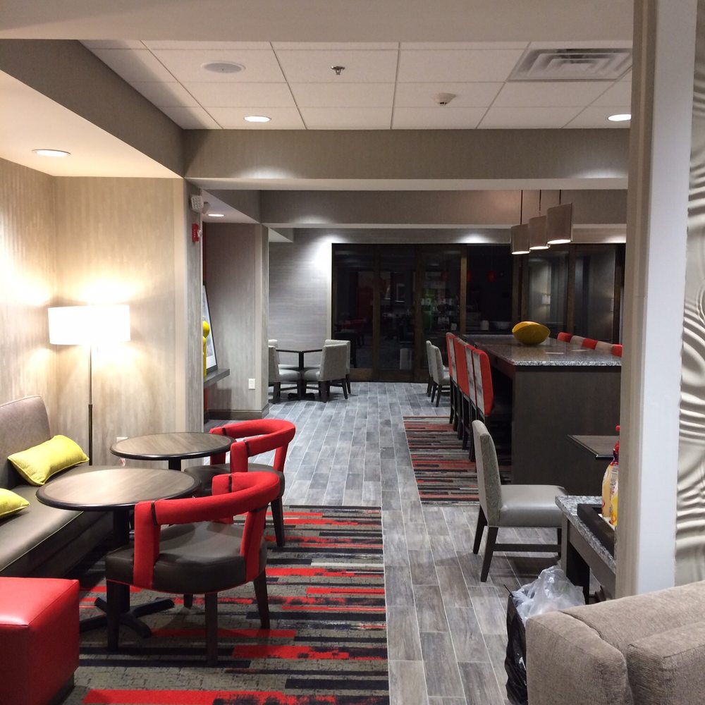 Hampton Inn Pulaski - Hotels Near Me - Pulaski, Tennessee