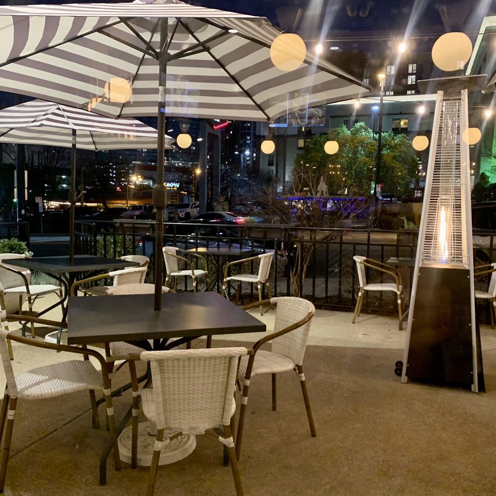 Jasper's - Outdoor patio - New American Near Me - Nashville, Tennessee