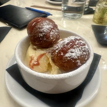 Nama Izakaya - Korean Donut - Stuffed with strawberry filling and ice cream - Japanese Near Me - Knoxville, Tennessee