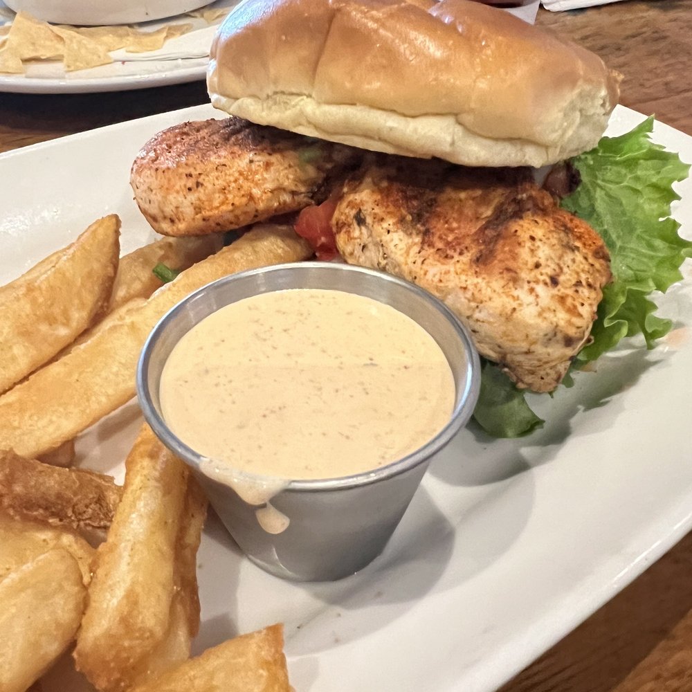 Southwest Blackened Chicken Sandwich Southwest Blackened Chicken Sandwich